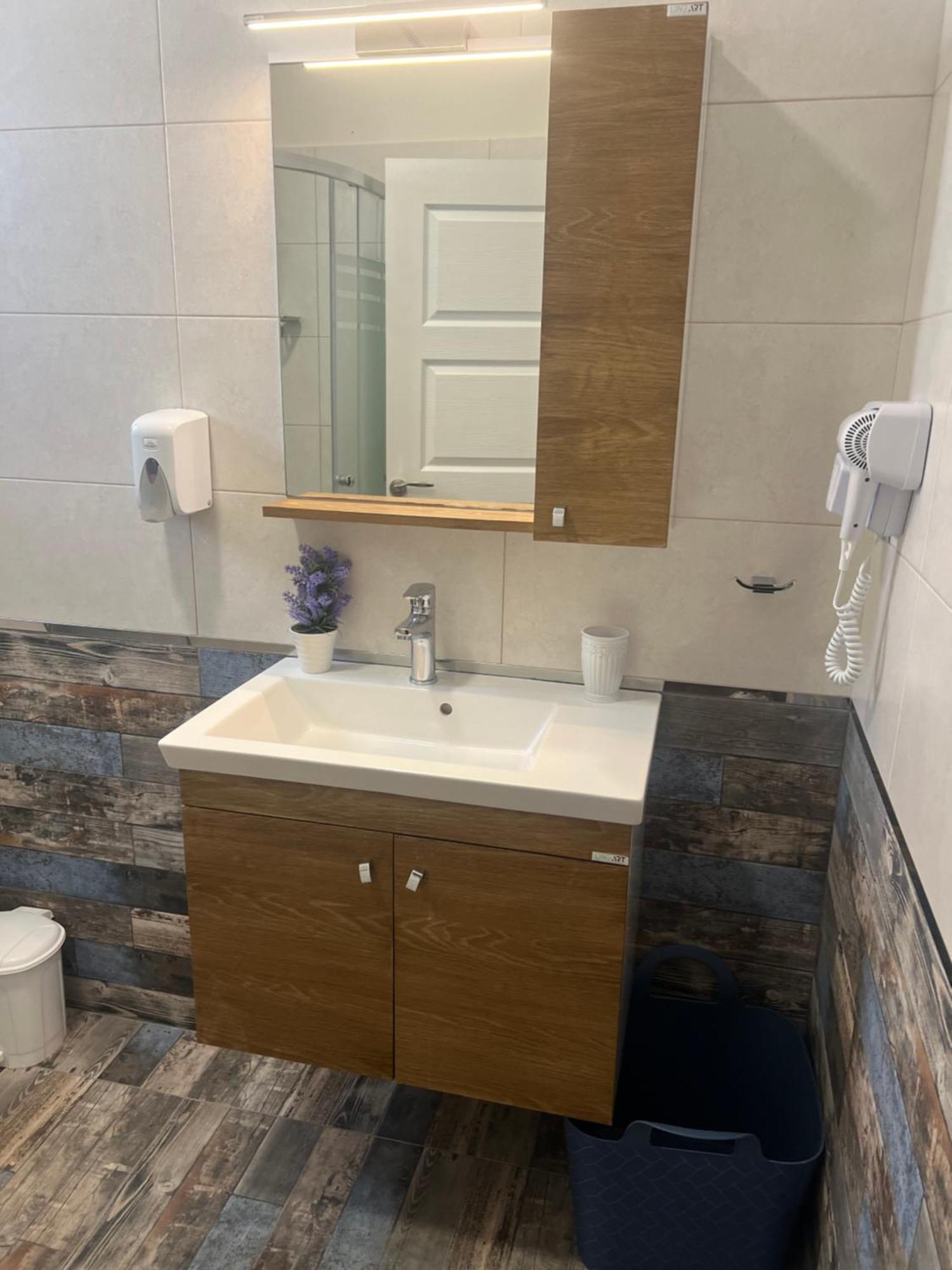 Elimia Suites & Studios Makrýgialos エクステリア 写真
