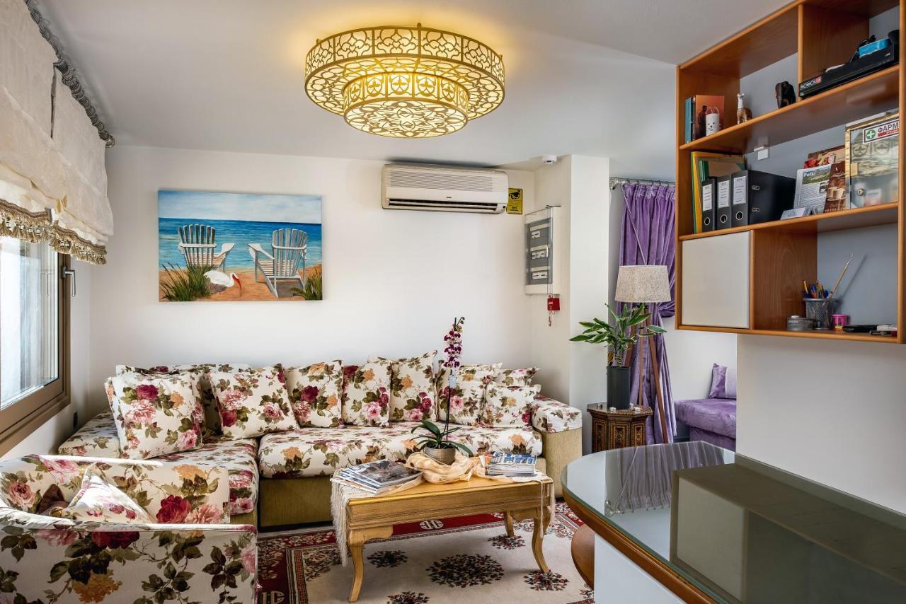 Elimia Suites & Studios Makrýgialos エクステリア 写真